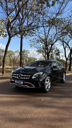 MERCEDES-BENZ GLA 200 1.6 CGI FLEX ADVANCE 7G-DCT